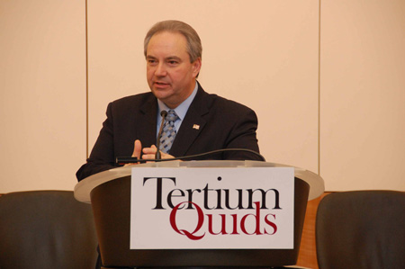 Lt. Gov. Bill Bolling addresses the Tuesday Morning Group